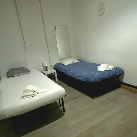 Private 101 In Da Fonte Hostel Figueira da Foz